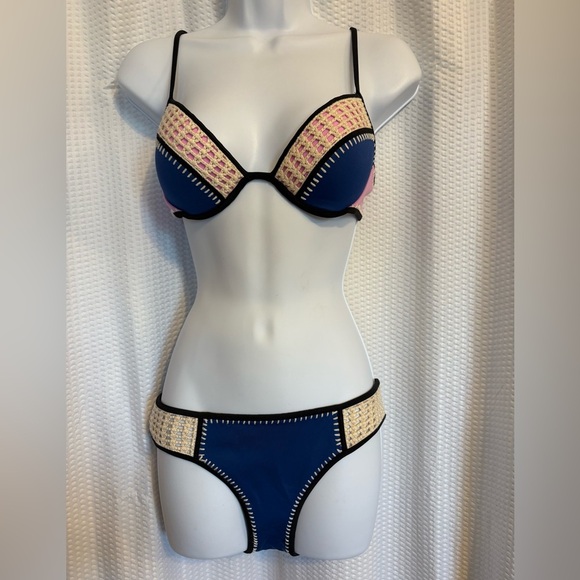 Victoria’s Secret pink & blue & crochet two piece swimsuit bikini size 34B M - Picture 10 of 10